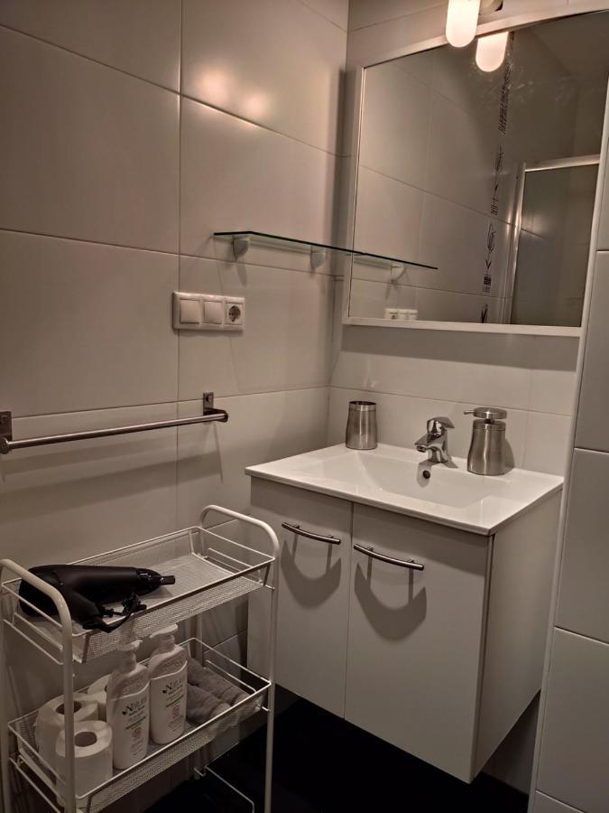 Wanderlust Maria Pita Apartment A Coruna Exterior photo